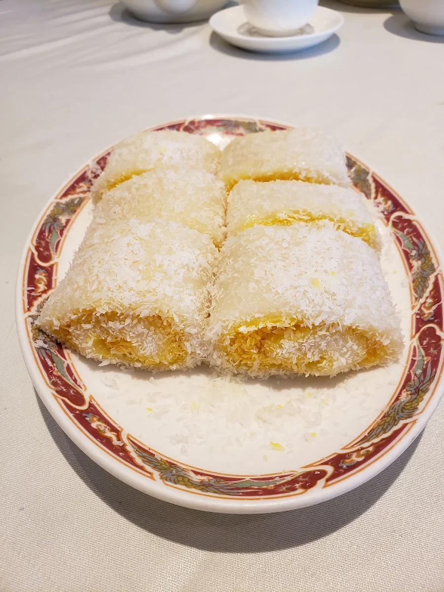 Mango Sticky Rice Roll