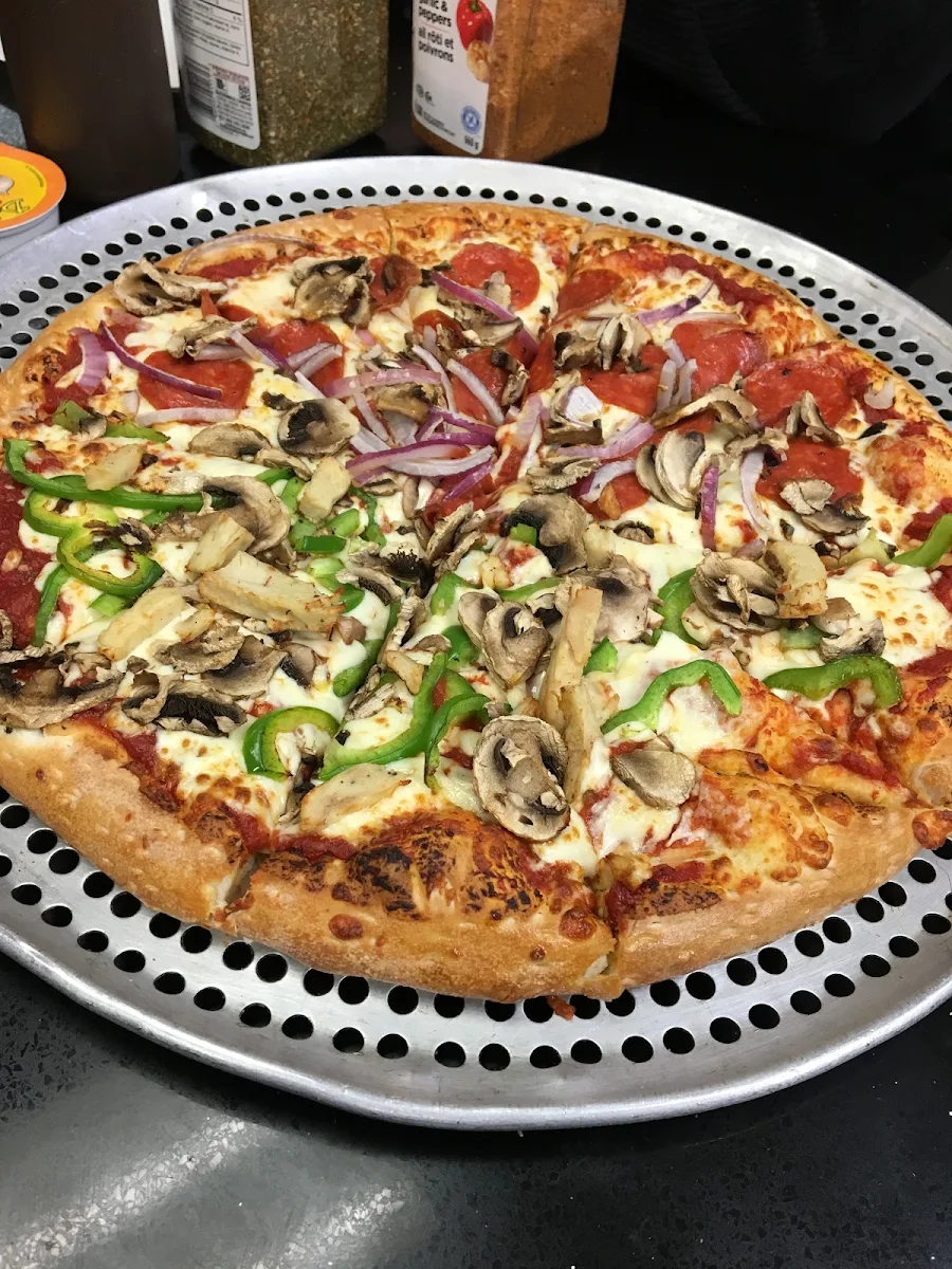 Pepperoni Anchovies Green Peppers