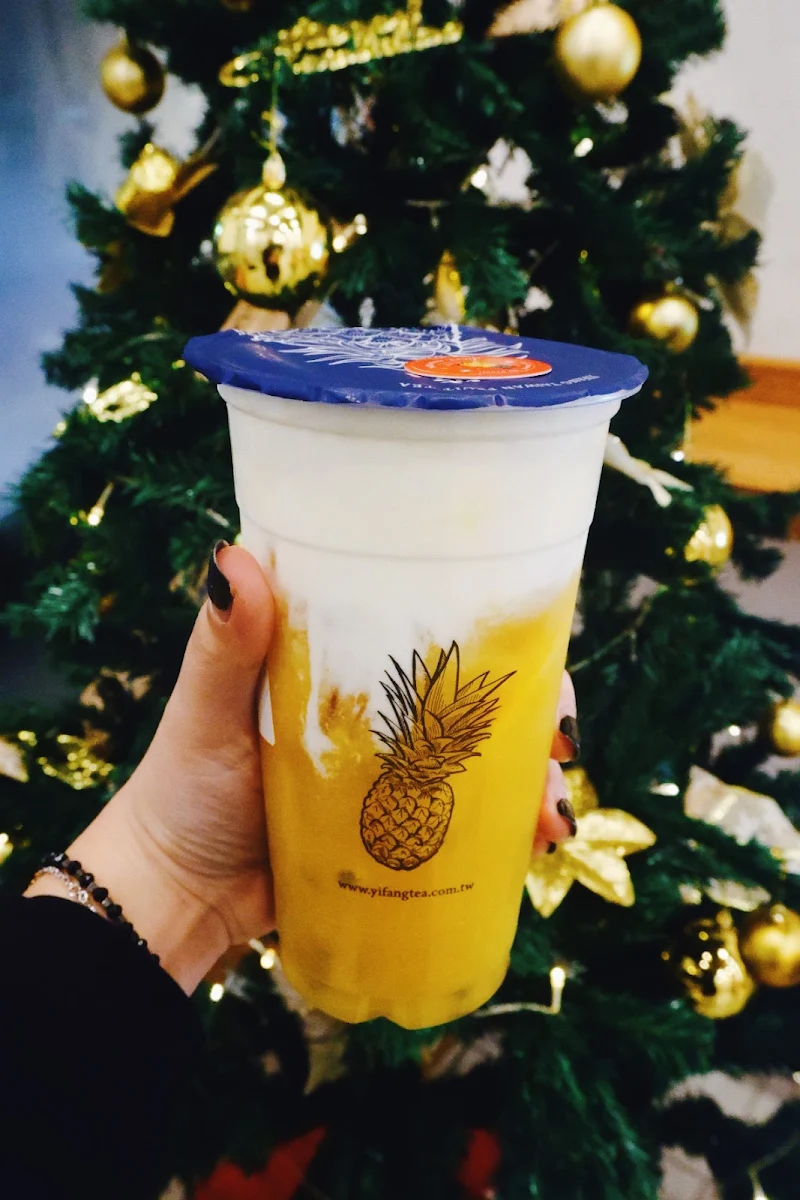 Mango Fruit Tea with Cream Cheese