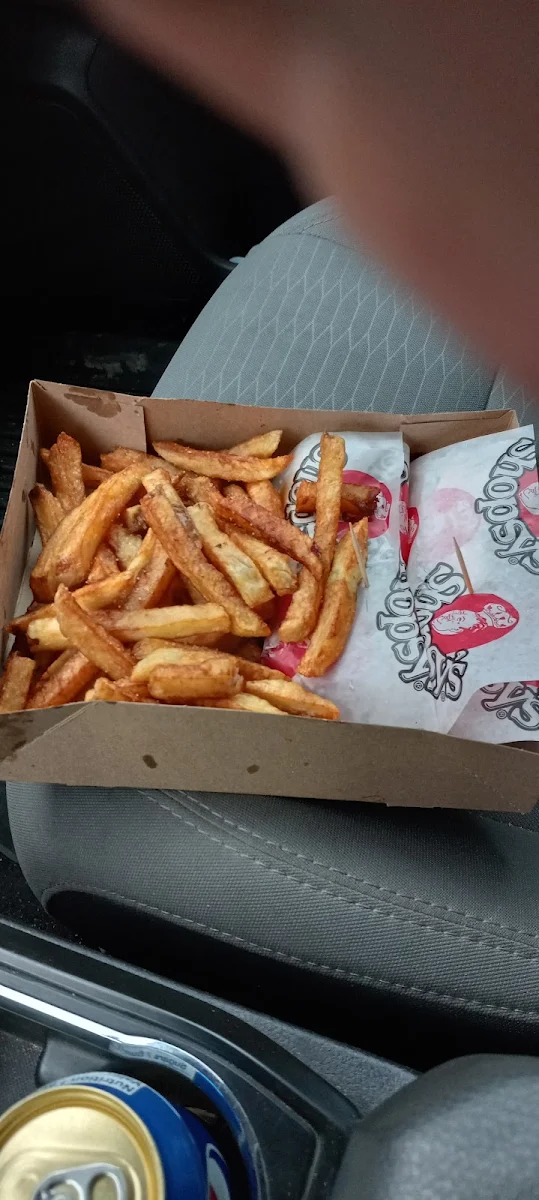 Hot Dog Steamé Et Frites Qui Son Très Bonne
