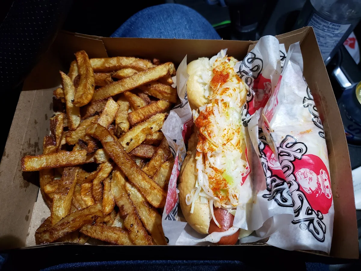 Hot Dog Steamé Etc Frites
