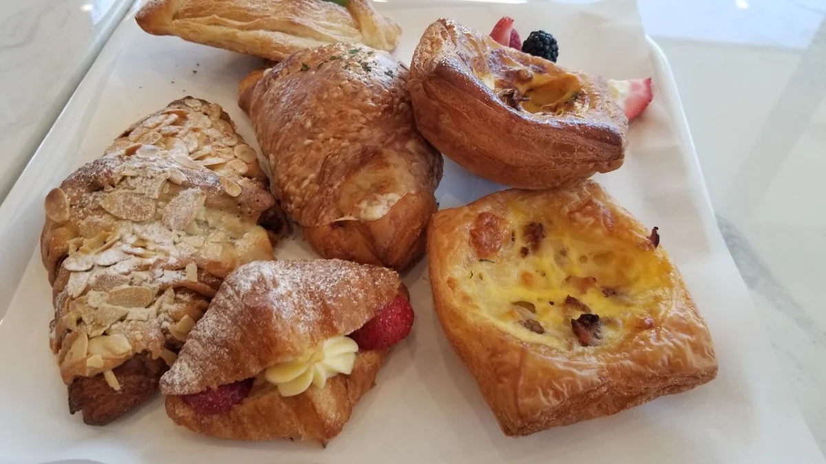 Paris Baguette Southpark Edmonton