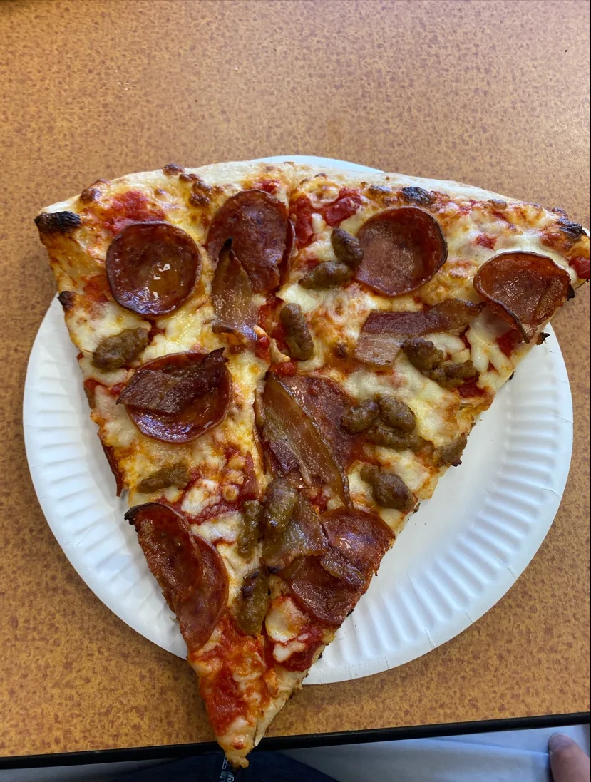 Canadian Bacon Pizz