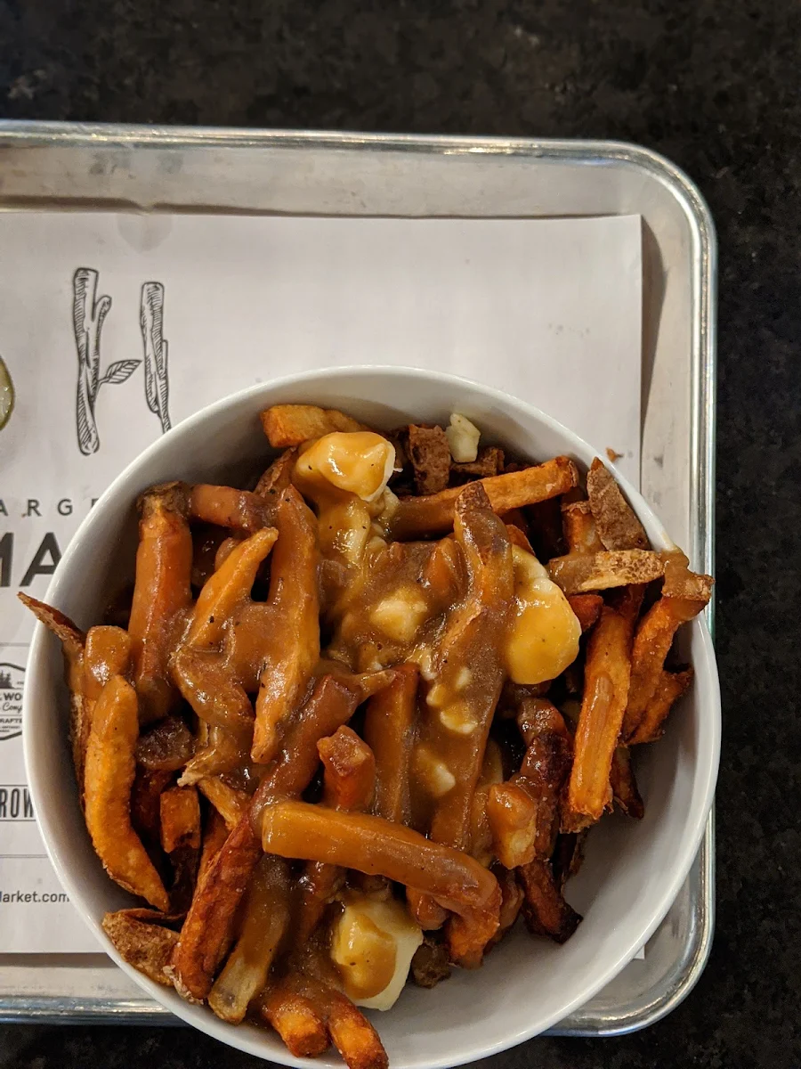 Poutine, Yard Burger