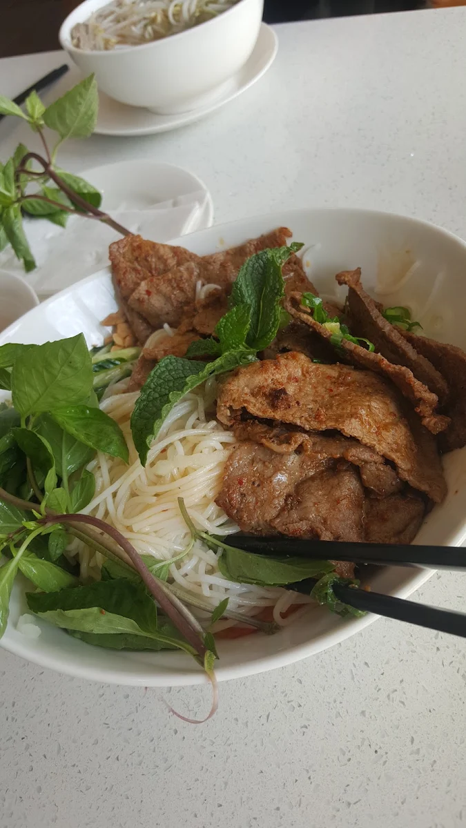 Lemongrass Beef Noodle Salad
