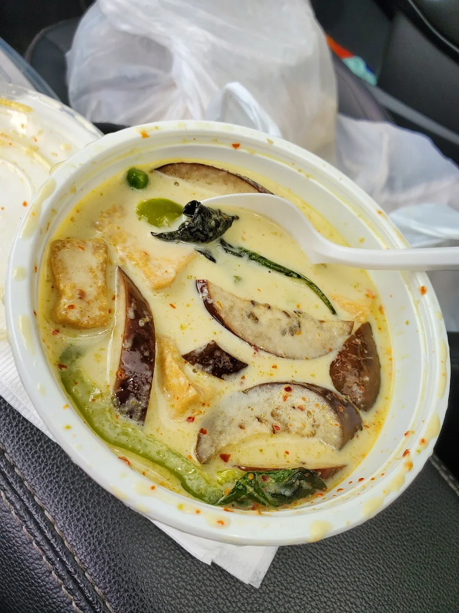 Green Curry with Tofu