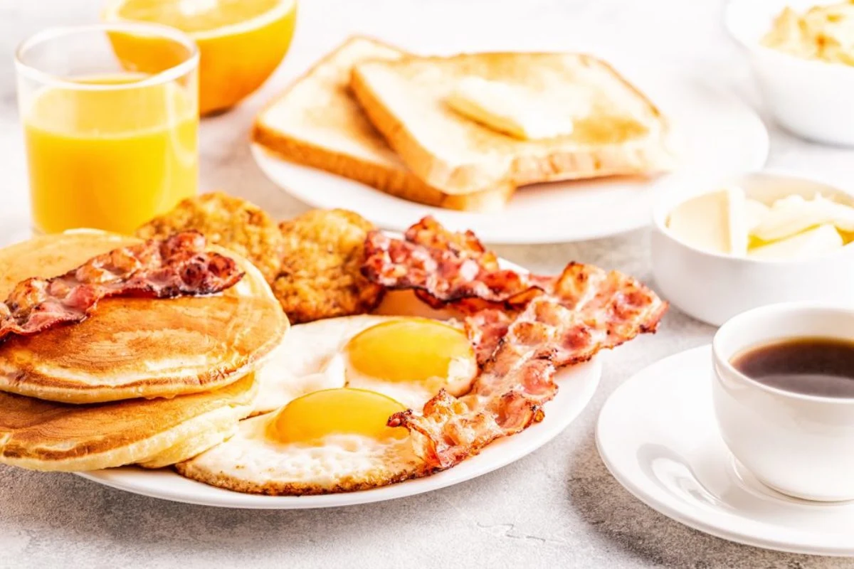 Classic Early Boy Breakfast