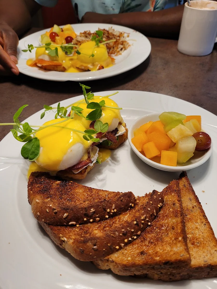 Eggs Benedict