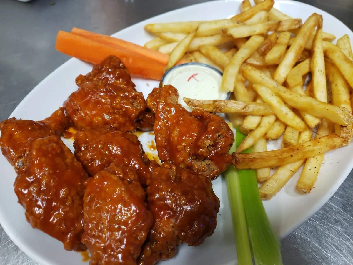 Wild Thai Chicken Wings and Fries