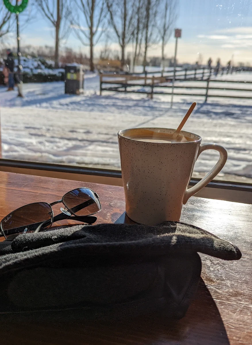 Latte Macchiato Almond Milk Coffee