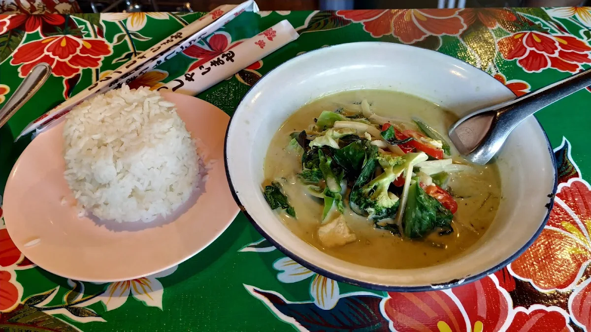 Green Curry w Veggies and Tofu