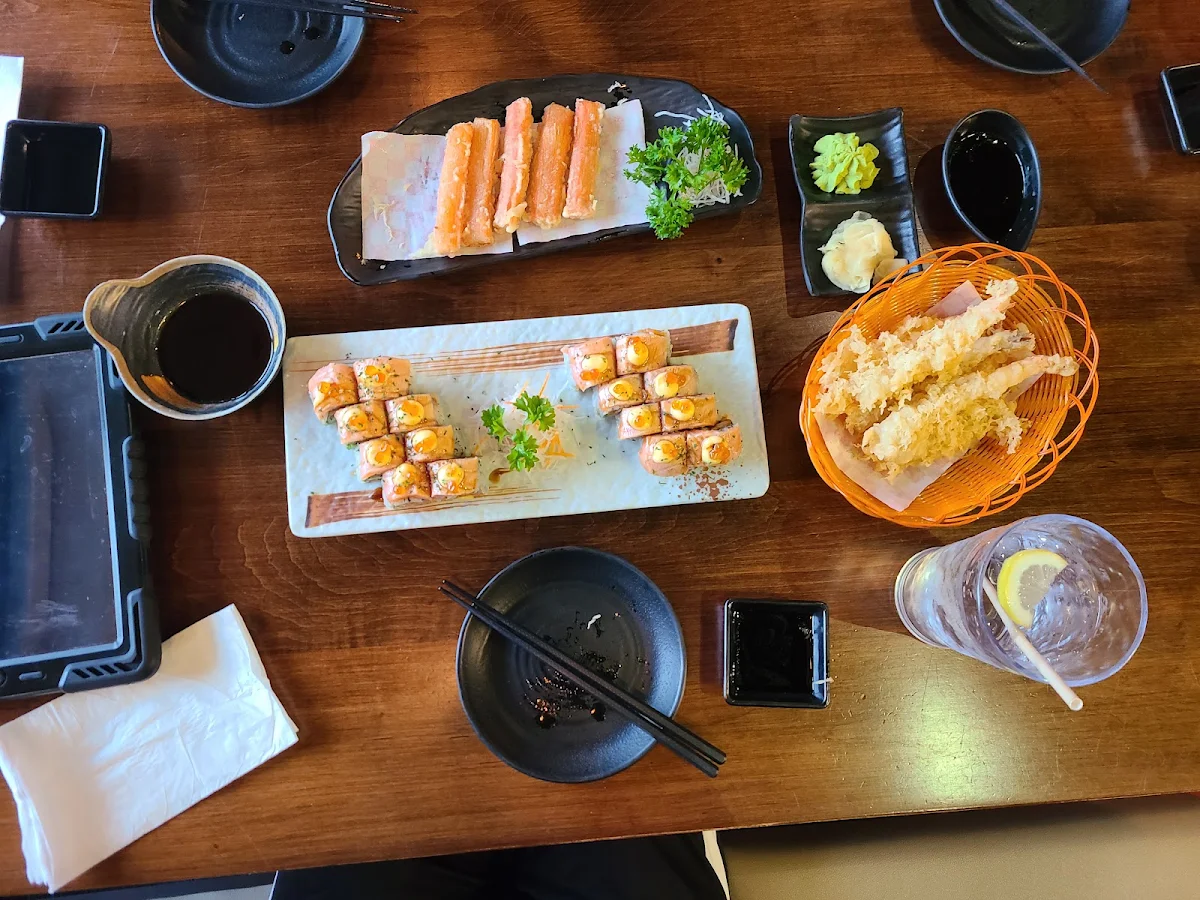 Torch Salmon Roll