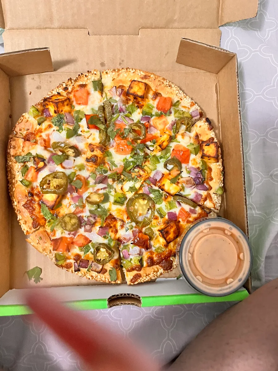 Tandoori Chicken Pizza