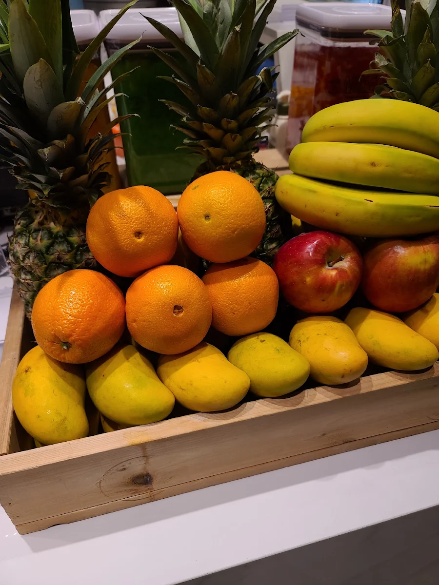 Fruit Display, Real Fruit Bubble Tea