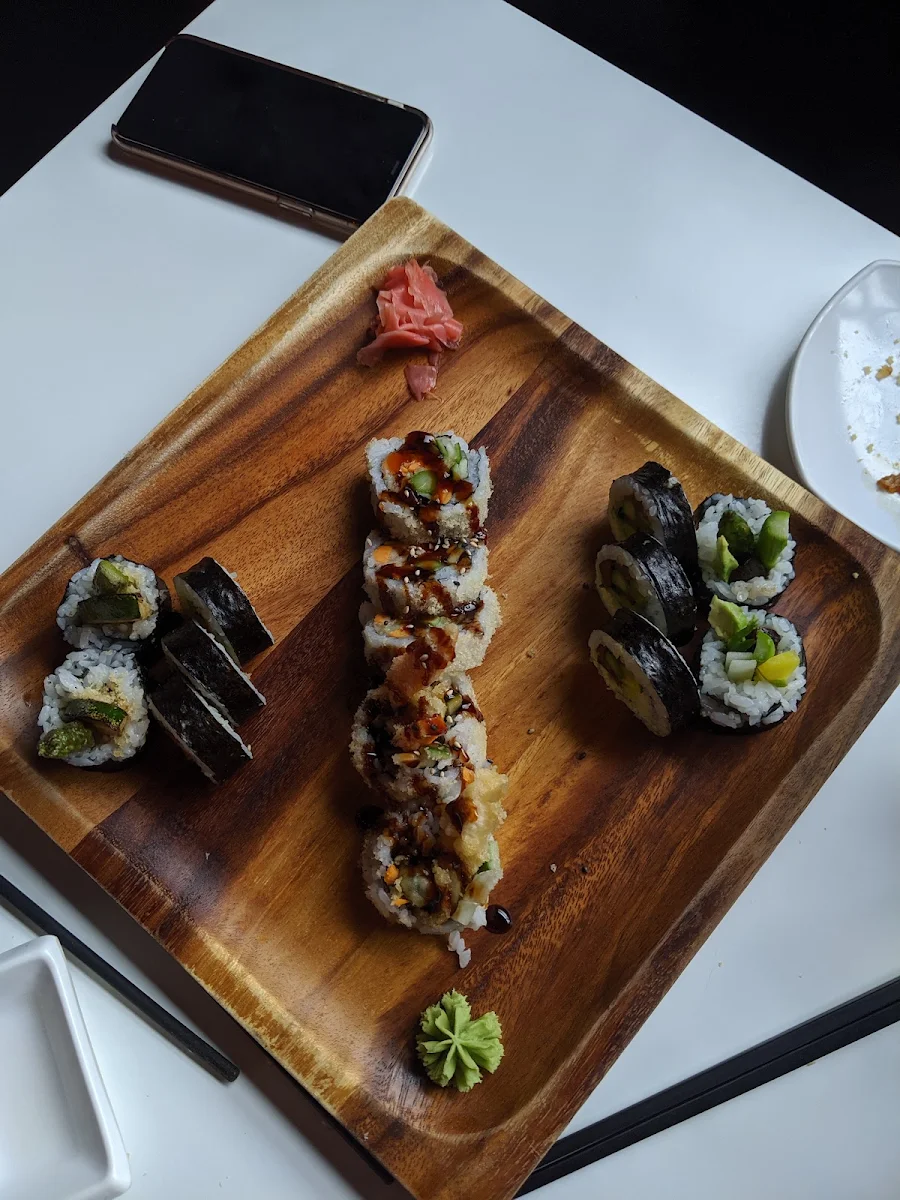 Yam Tempura Roll 5 Pieces