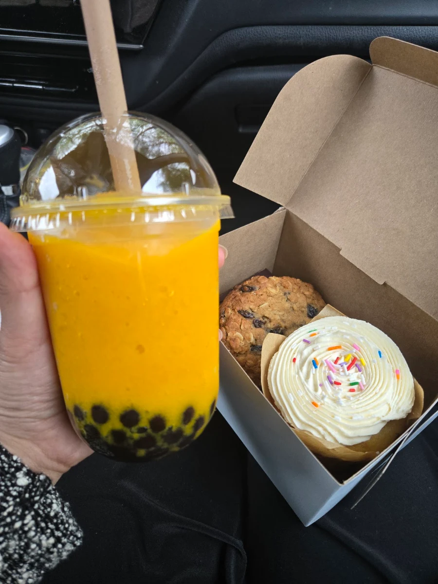 Mango Boba Smoothie