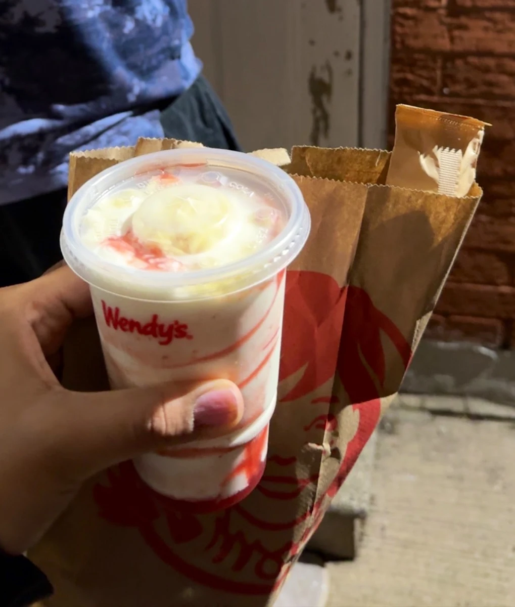White Chocolate Strawberry Frosty