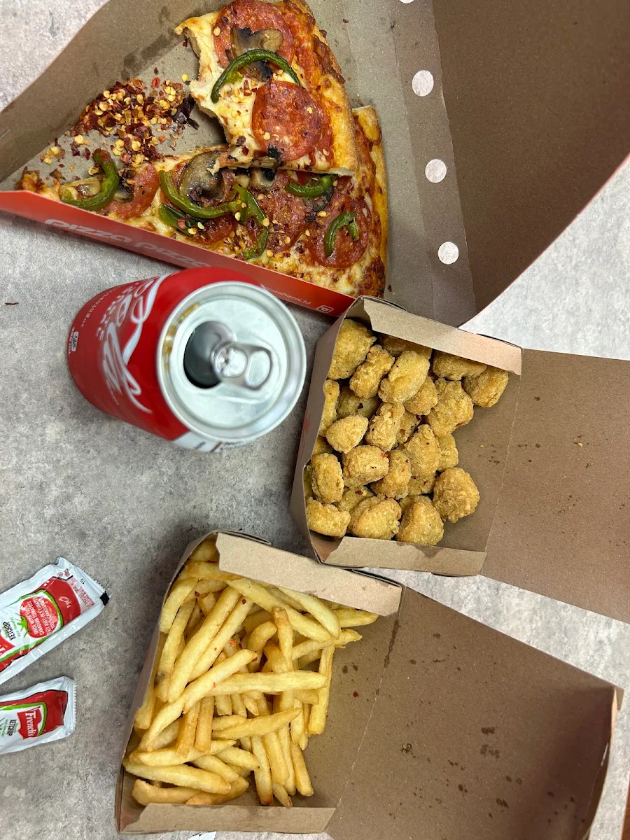Chicken Popcorn Fries and Musroom Pepperoni Pizza with Coke