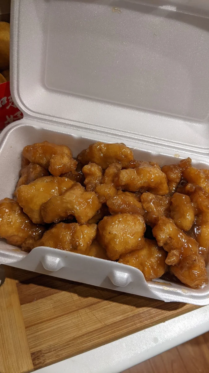 Highlights, Ming's Chinese Restaurant