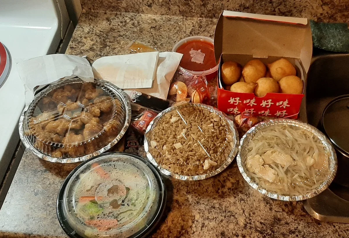 Highlights, Ming's Chinese Restaurant
