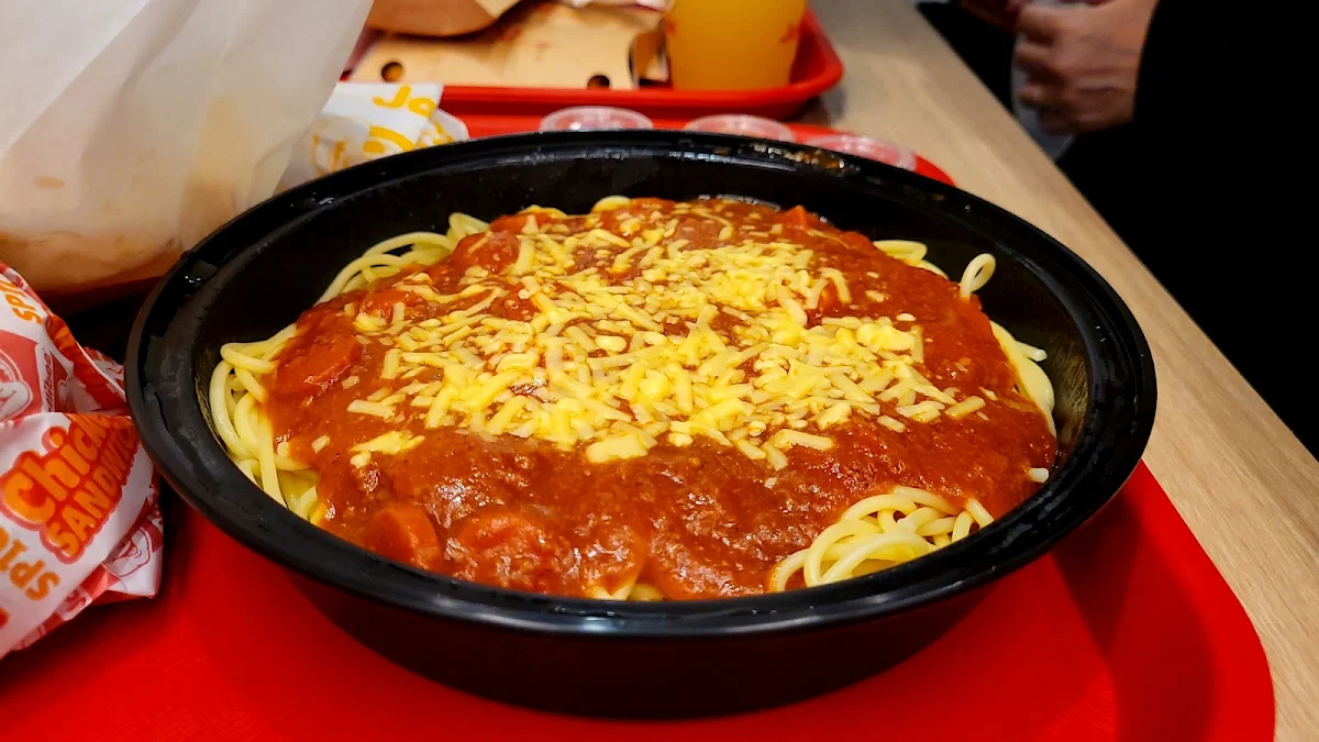 Small Spaghetti, Jollibee