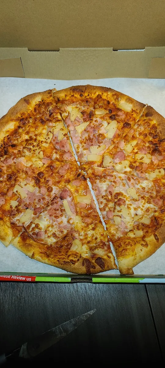 Hawaiian Pizza