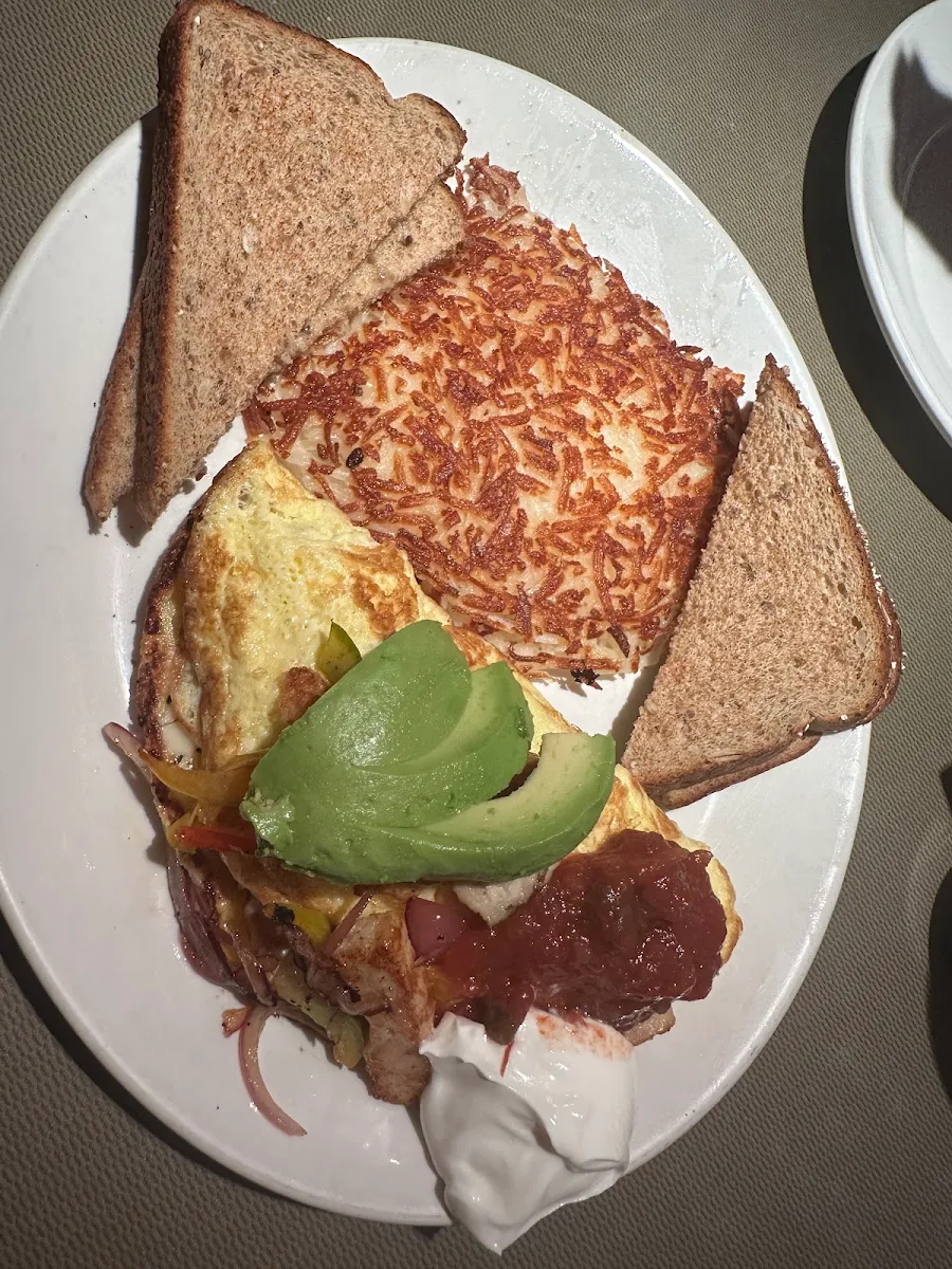 Chicken Avocado Omlet