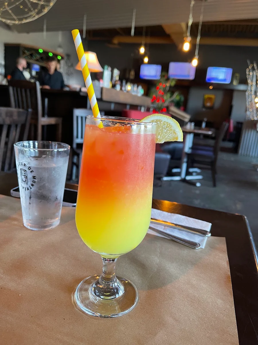 Lemonade, Radio Café