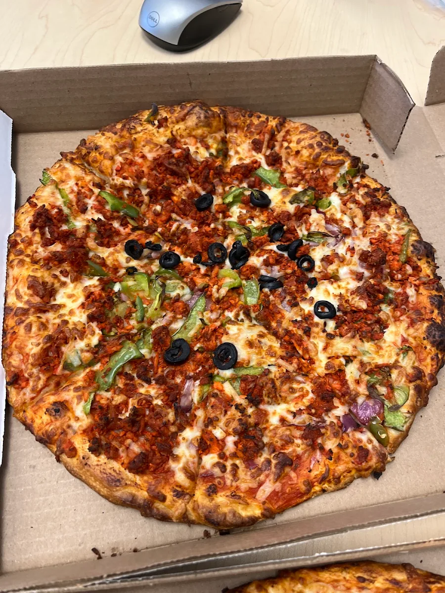 Tandoori Chicken Pizza with Pepperoni
