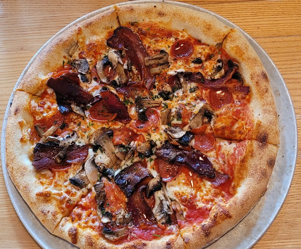 Canadian Pizza