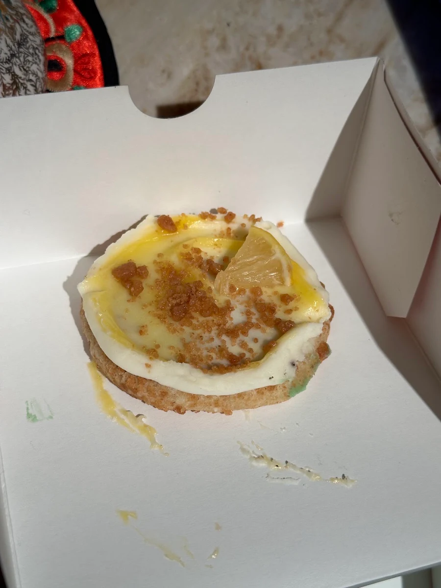 Mini Lemon Cheesecake