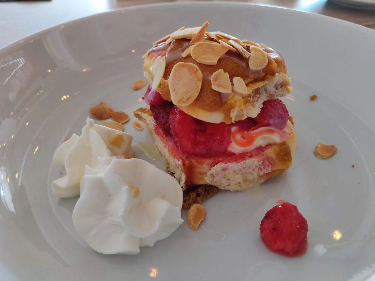 Strawberry Cheesecake Bun