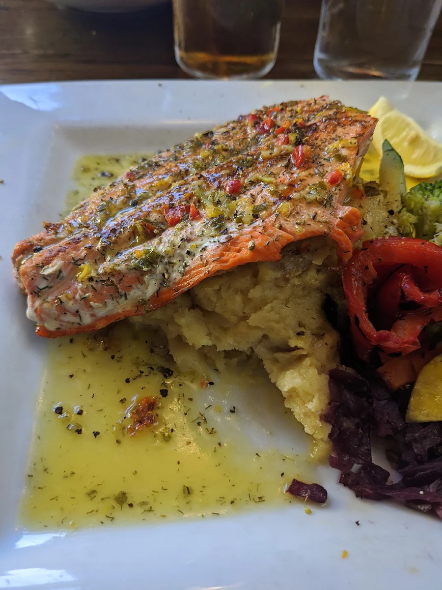 Lemon Pepper Seared Salmon
