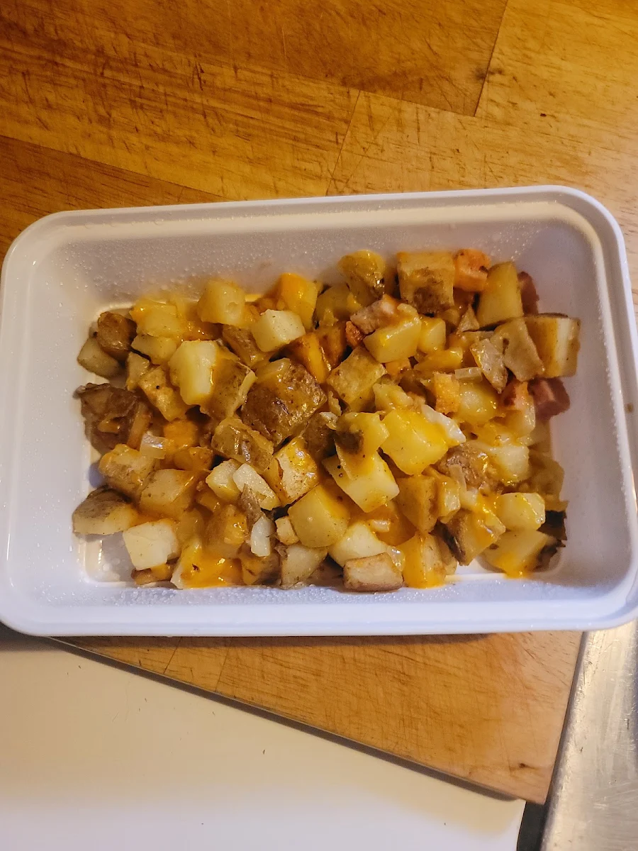 Breakfast Poutine
