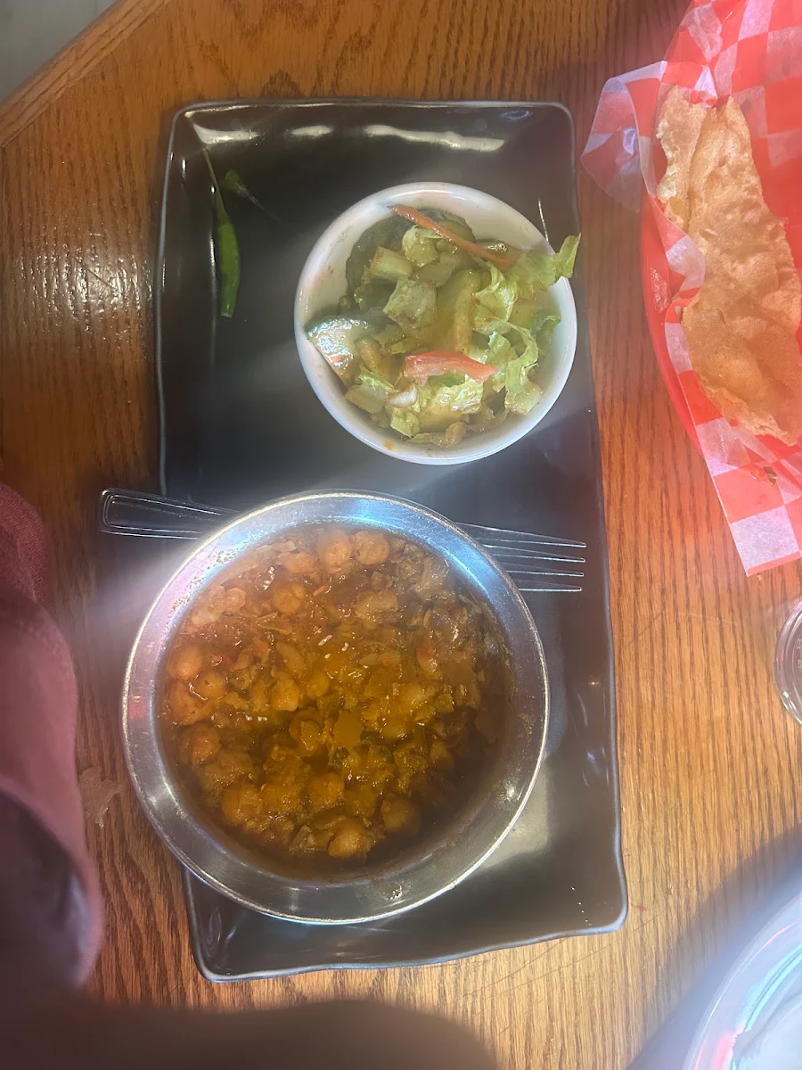 Chole Puri N Salad