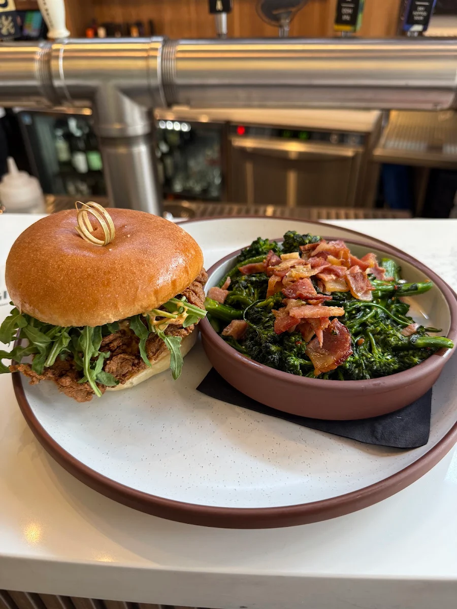 Crispy Chicken Burger