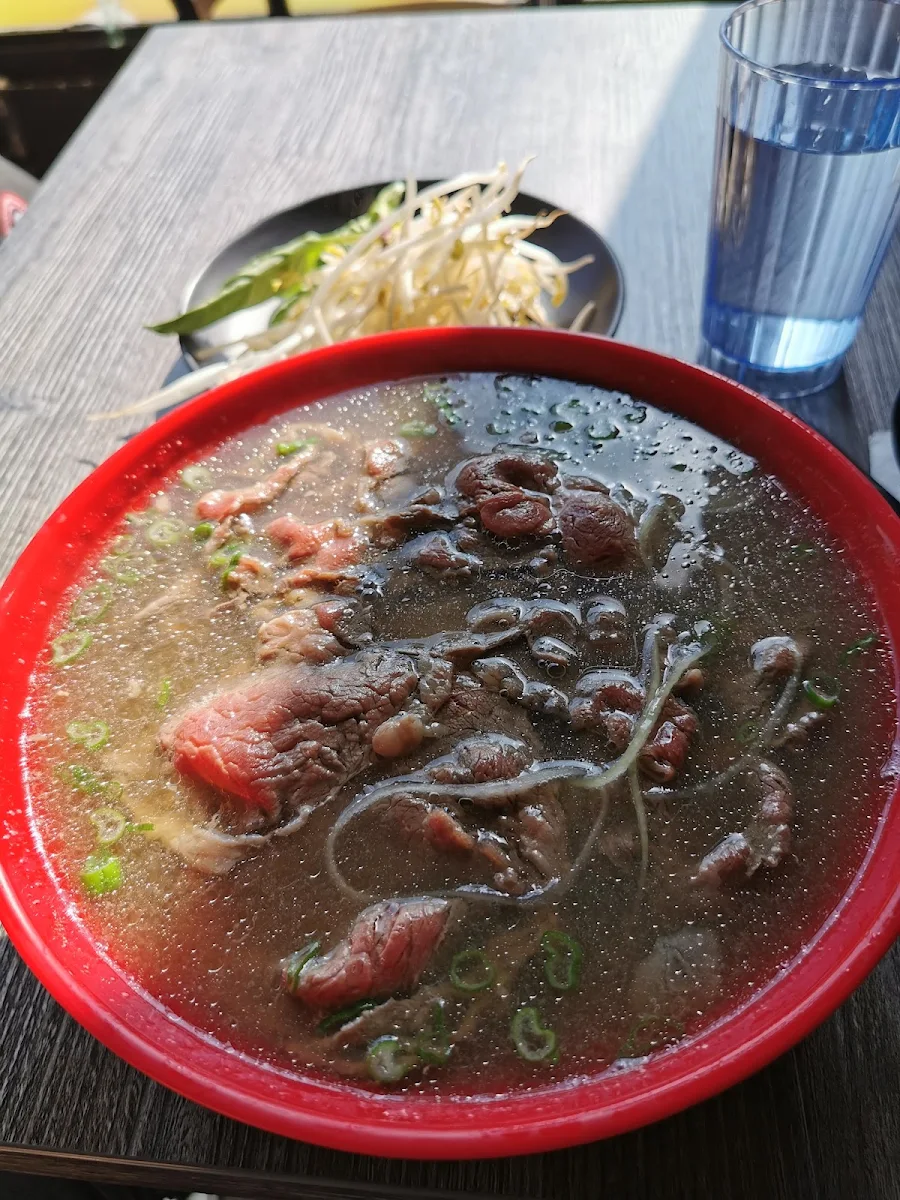 Rare Beef Noodle Soup