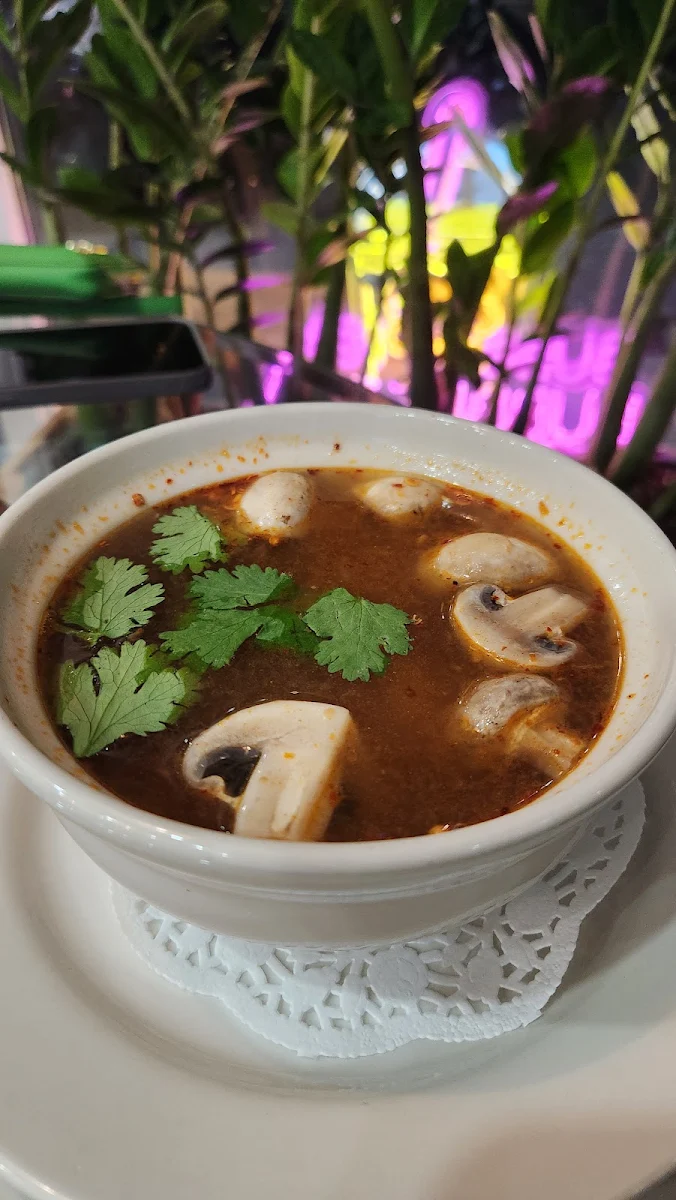 Lemongrass Soup Tom Yum