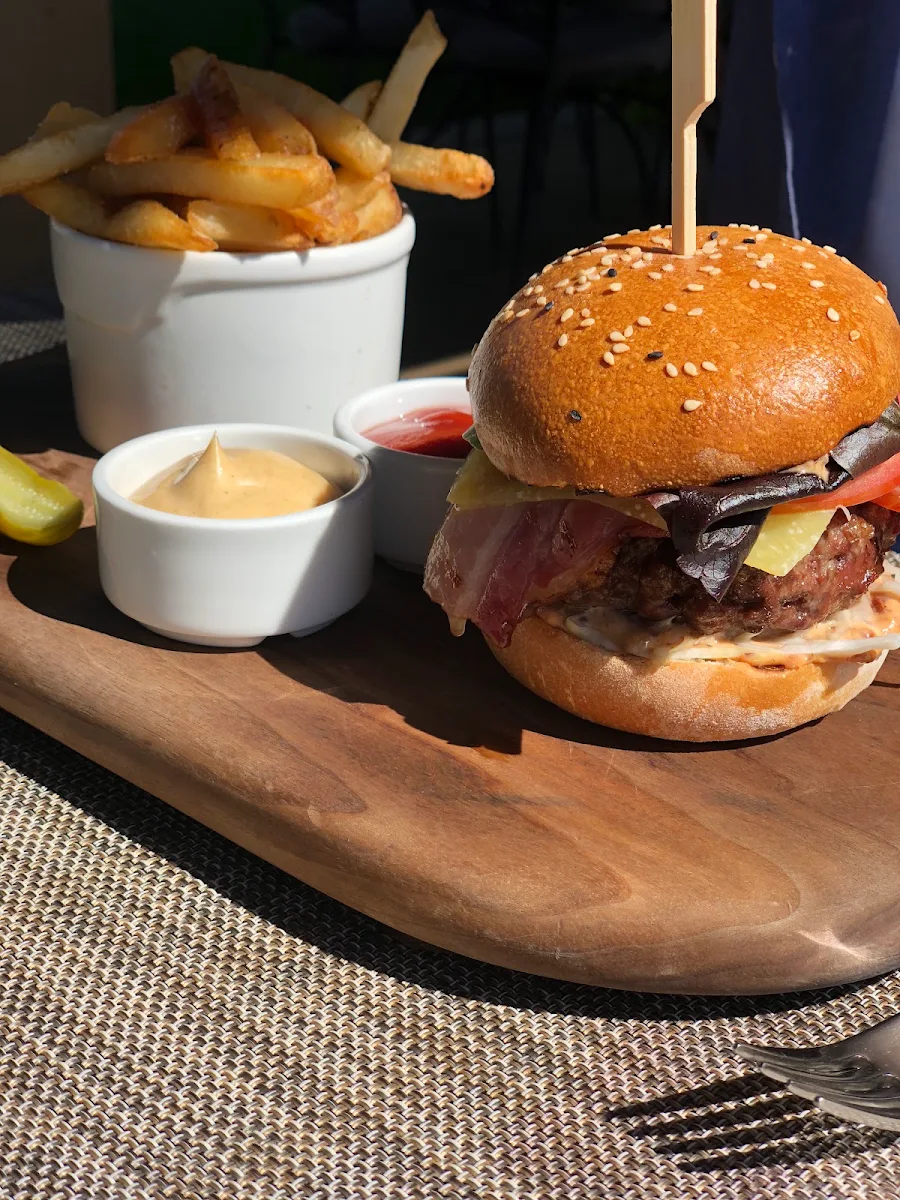 Dry Aged Brisket Burger & Triple Cooked Frites