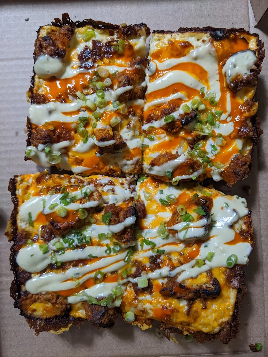 Fried Chicken Pizza