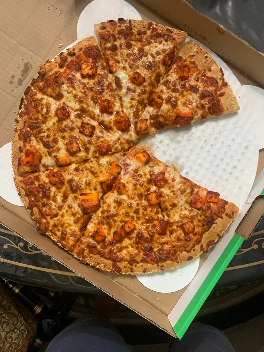 Paneer Tikka Masala Pizza
