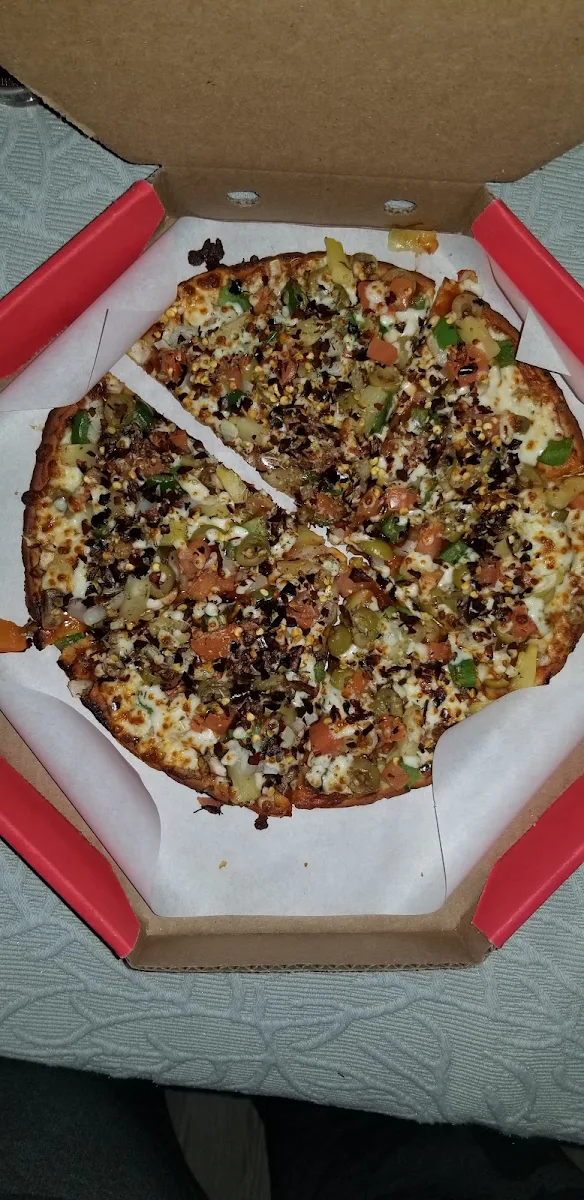 Cauliflower Crust Veggie Pizza