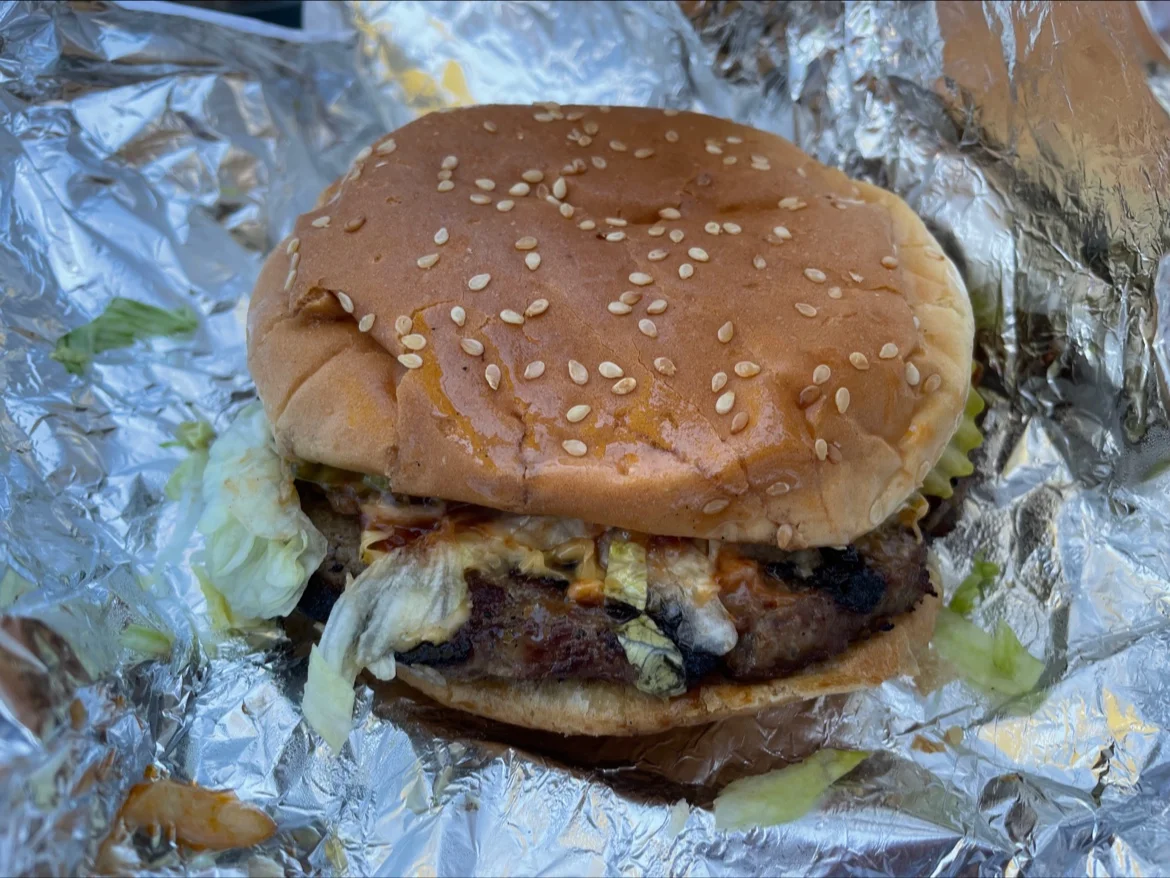 Bacon Cheese Burger with Lettuce