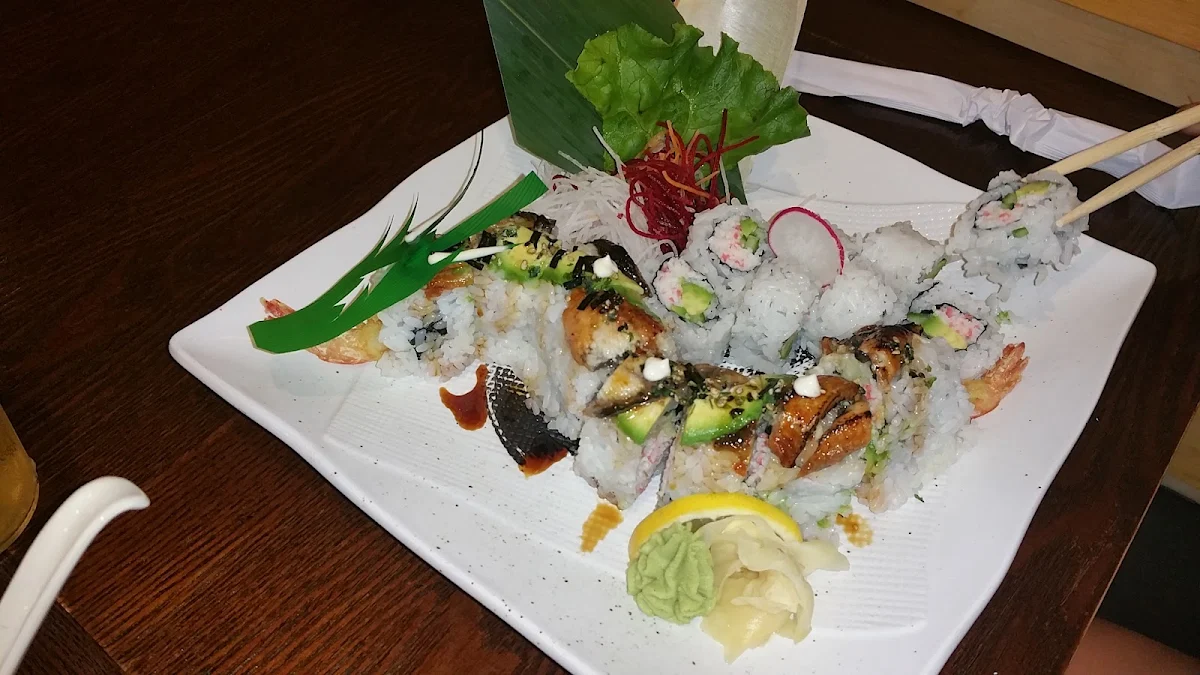 Green Dragon Roll