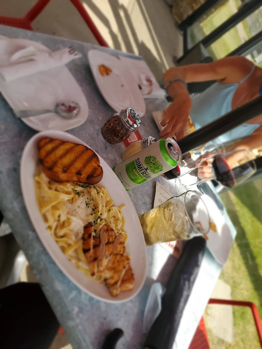 Alfredo Pasta with Chicken