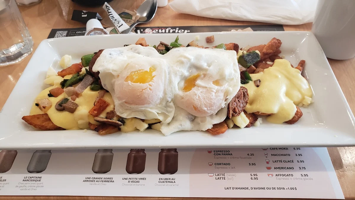 Poutine Déjeuner Lendemain de Veille