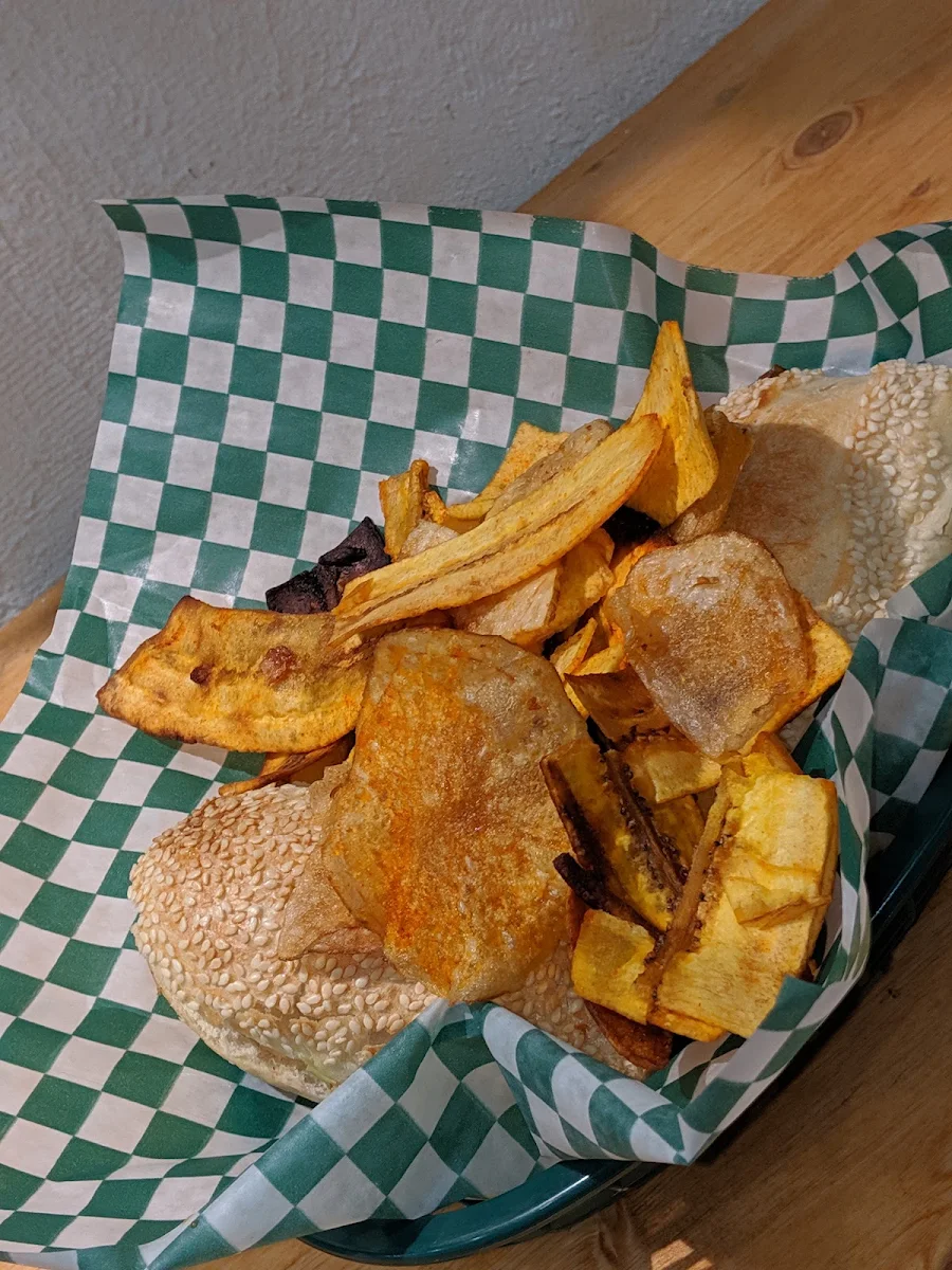 Chips Maison Homemade Potato Chips