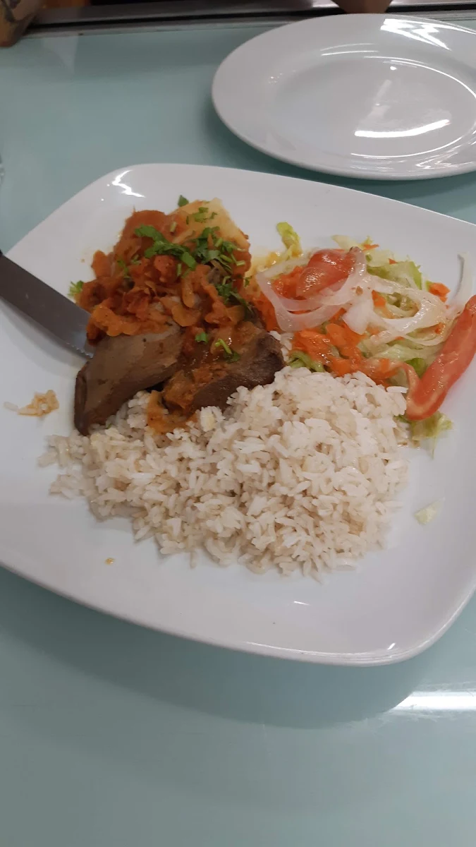 Lengua En Salsa Criolla