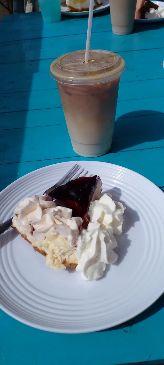Partridgeberry Cheese Cake