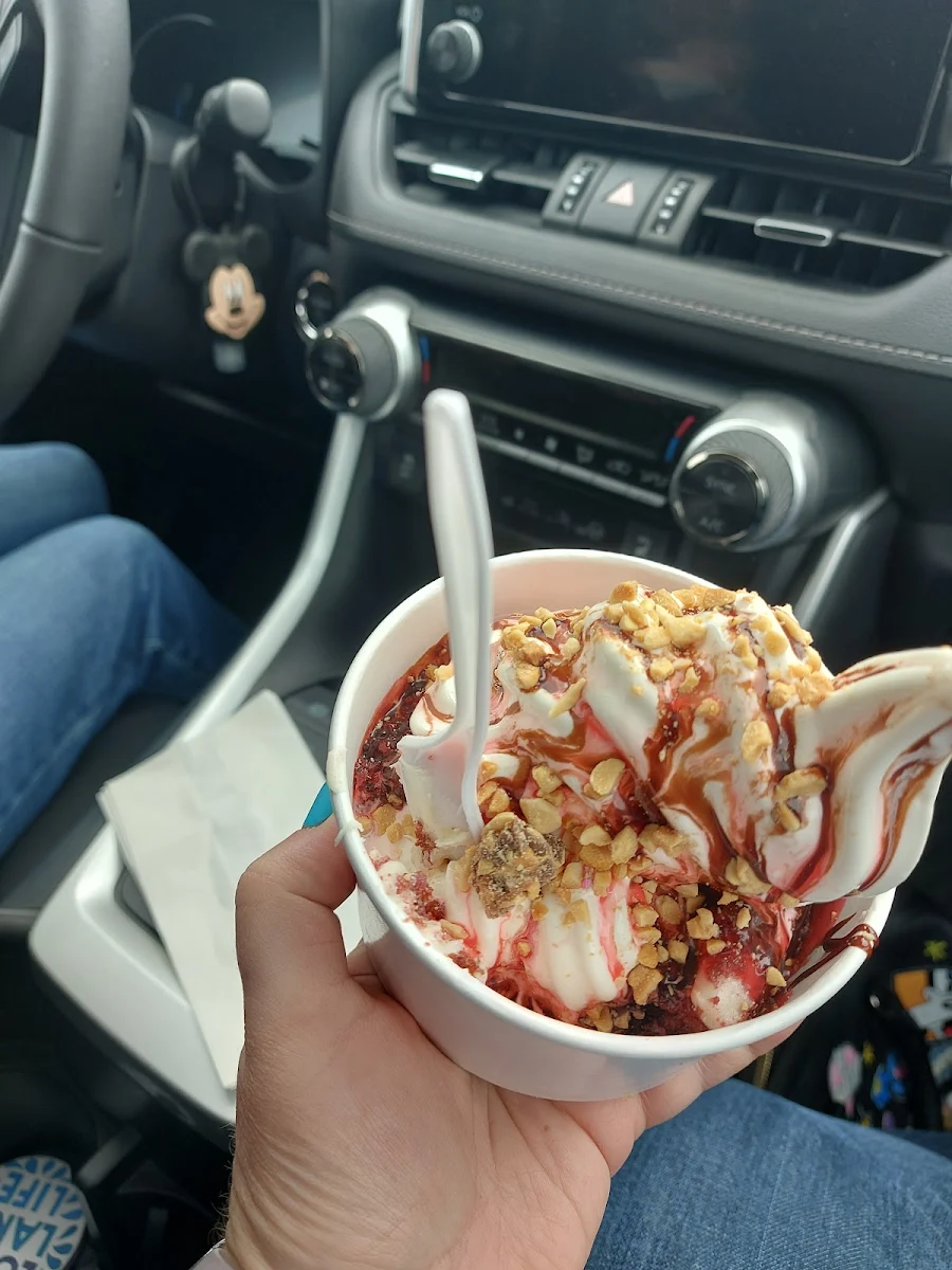 Red Velvet Cake Sundae